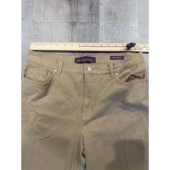 Gloria Vanderbilt Jeans Womens Size 14P Beige Straight Leg Flat Front Pockets - Picture 6 of 9